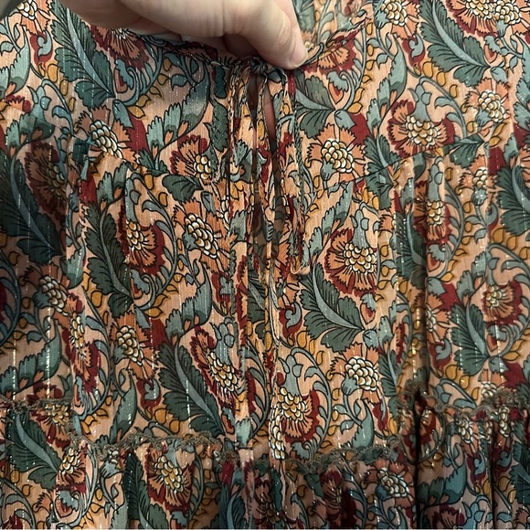 Semi sheer bell sleeve bohemian flowy top size Large - Picture 4 of 9